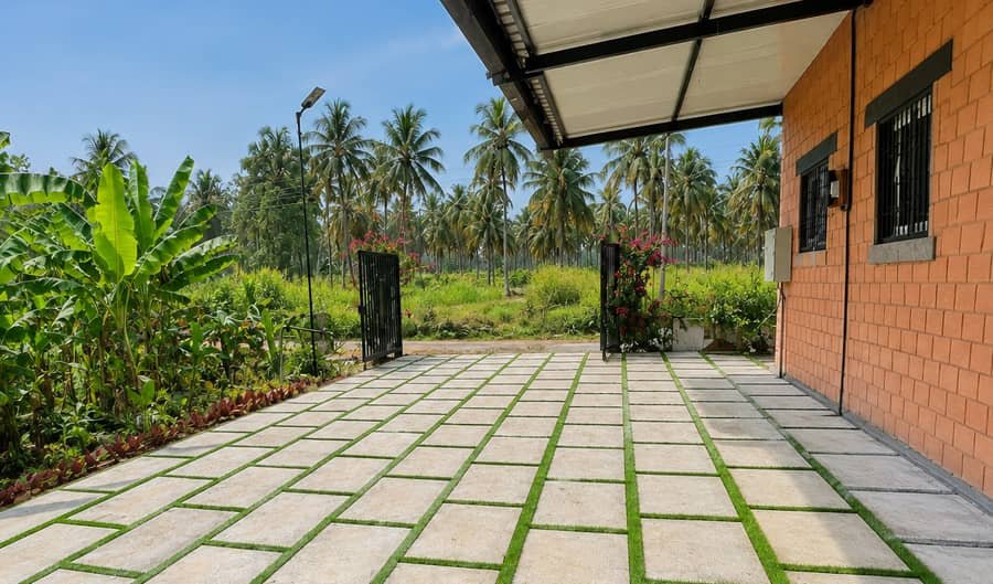 Precision Alignment and Turf Spacing in Green Grid